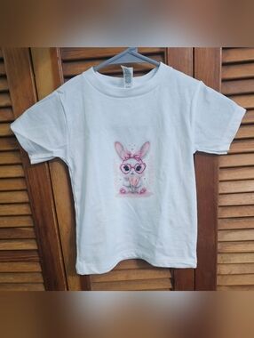 Cute Bunny Kids Tee | Bella Canvas 2T | Pink Glasses Tulip Shirt NWT